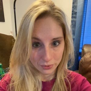 Meet your Posher, Kendra